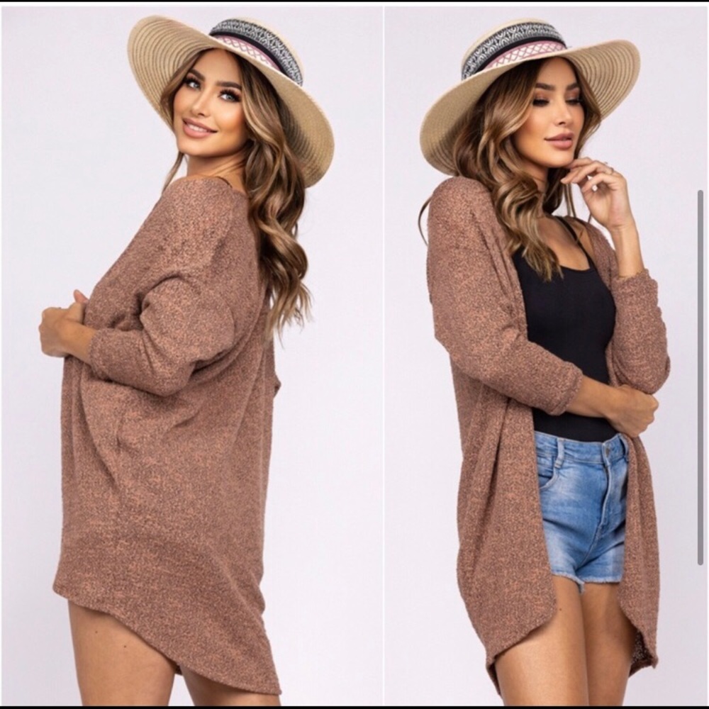 LAST ONE: Women’s lightweight cropped sleeve summer to fall open cardigan knit - Picture 2 of 2